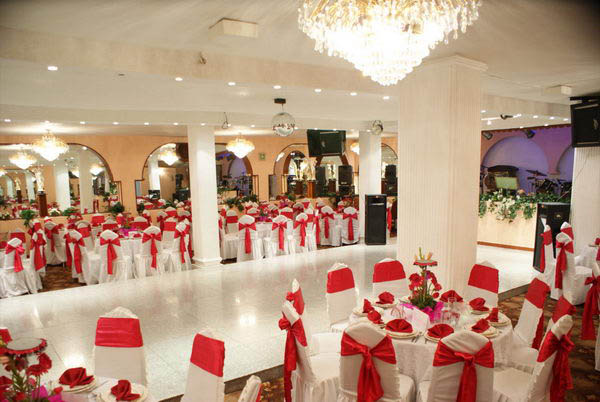 Salon Flor del Cerezo 2